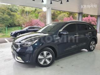 2018 KIA  NIRO 1.6 HEV NOBLESSE - 1