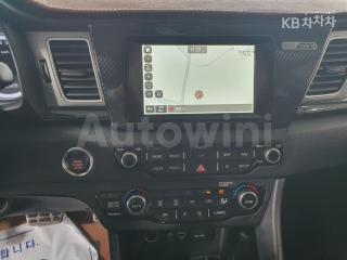 2018 KIA  NIRO 1.6 HEV NOBLESSE - 9