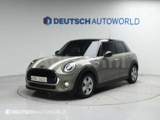 WMWXU1102K2L04426 2019 MINI COOPER 1.5 BASIC-0