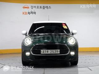 WMWXU1101K2H35150 2019 MINI COOPER 1.5 BASIC-1