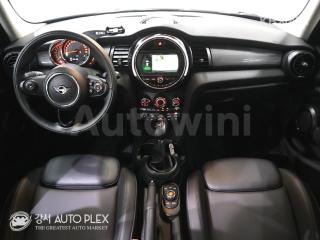 WMWXU1101K2H35150 2019 MINI COOPER 1.5 BASIC-4