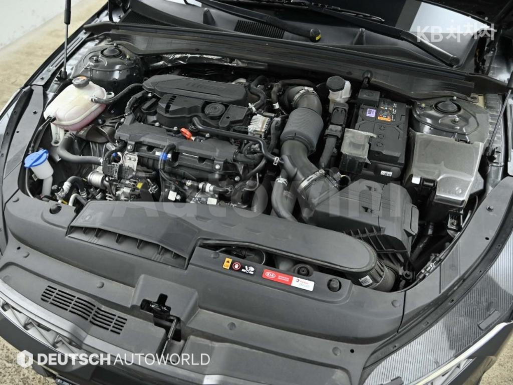 KNAG2412BMA122709 2021 KIA K5 3RD GEN 1.6 GASOLINE TURBO PRESTIGE-4