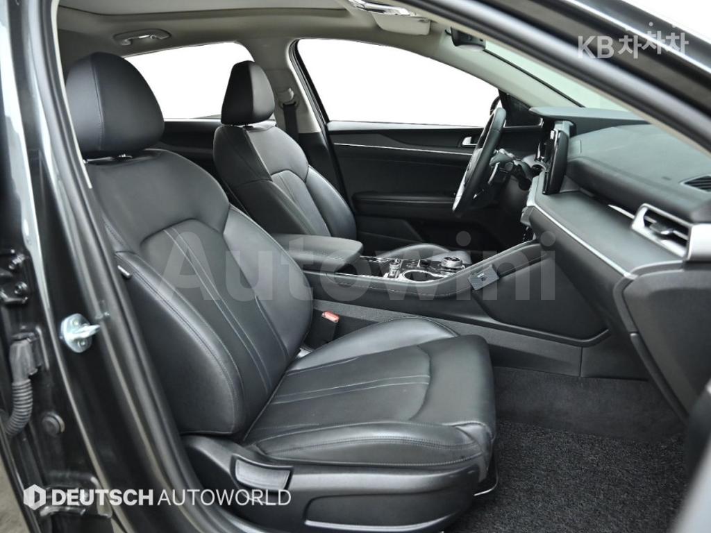 2021 KIA K5 3RD GEN 1.6 GASOLINE TURBO PRESTIGE - 9