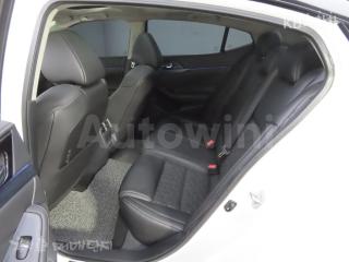2019 NISSAN MAXIMA 3.5 플라티늄 - 9