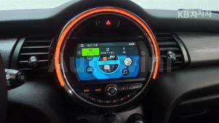 WMWXU1103K2H35599 2019 MINI COOPER 1.6 BASIC-5