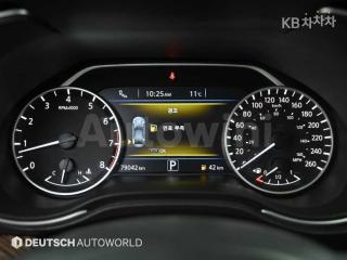 2017 NISSAN MAXIMA 3.5 플라티늄 - 8