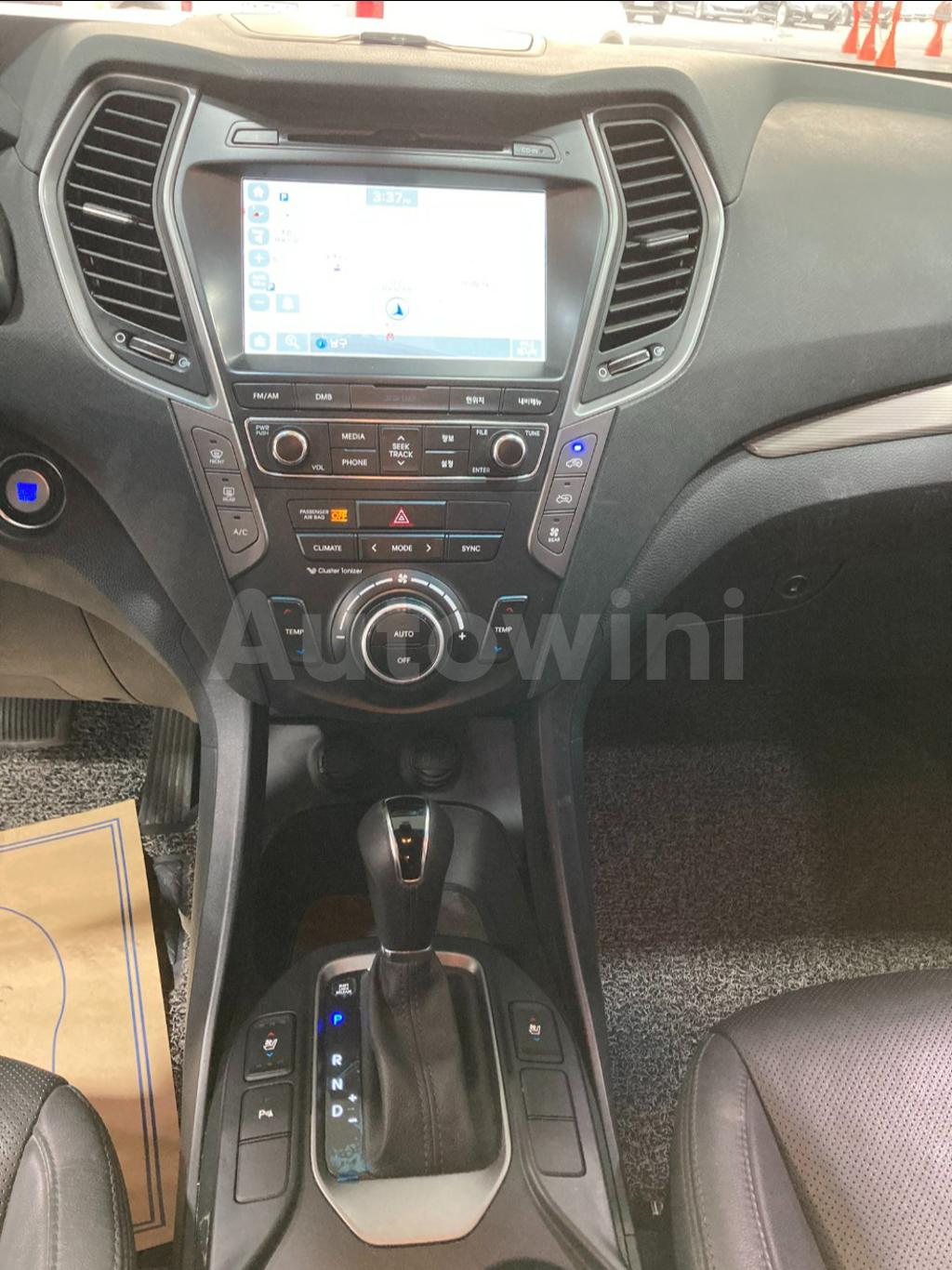 2017 HYUNDAI MAXCRUZ DIESEL(E-VGT)2.2 4WD EXCLUSIVE 7 SEATS BASIC - 8