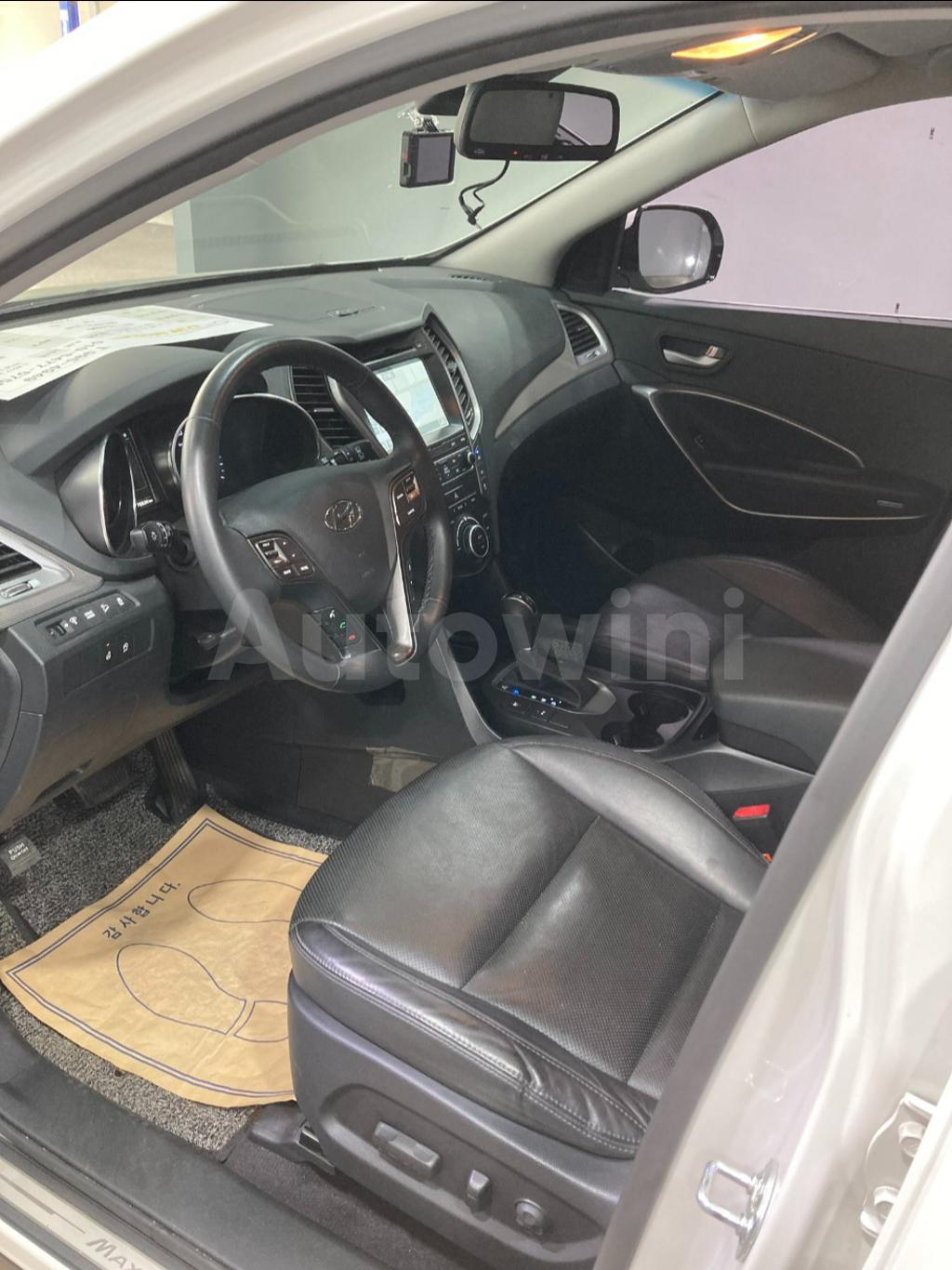 2017 HYUNDAI MAXCRUZ DIESEL(E-VGT)2.2 4WD EXCLUSIVE 7 SEATS BASIC - 9