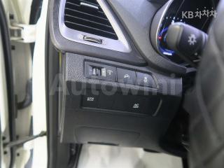 2016 HYUNDAI MAXCRUZ DIESEL(E-VGT)2.2 2WD EXCLUSIVE 6 SEATS BASIC - 14