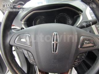 2016 LINCOLN MKZ 2.0L GTDI RESERVE 300A AWD - 11