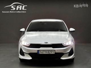 KNAG341ABMA136142 2021 KIA K5 3RD GEN 2.0 GASOLINE NOBLESSE-0