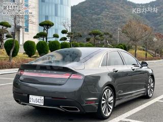 3LN6L5F92HR610364 2017 LINCOLN MKZ 2.0L GTDI RESERVE 300A AWD-4
