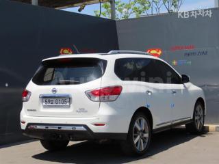 5N1AR2MM9GC617209 2016 NISSAN PATHFINDER 3.5 4WD SE-3