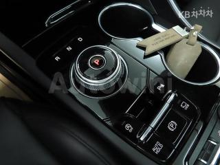 2021 KIA K5 3RD GEN 1.6 GASOLINE TURBO SIGNATURE - 11