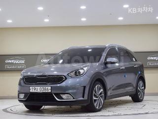 KNACB81CGHA015259 2017 KIA  NIRO 1.6 HEV PRESTIGE-0