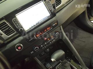 2017 KIA  NIRO 1.6 HEV PRESTIGE - 13