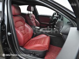 2020 KIA STINGER 2.0 TURBO 4WD PLATINUM - 10