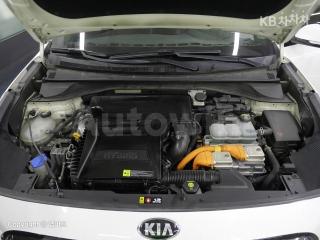 2018 KIA  NIRO 1.6 HEV PRESTIGE - 5