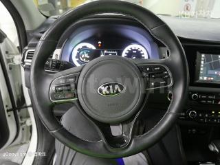 2018 KIA  NIRO 1.6 HEV PRESTIGE - 8