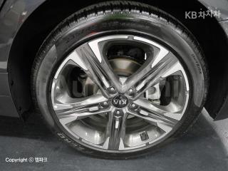 2021 KIA K5 3RD GEN 2.0 GASOLINE PRESTIGE - 19