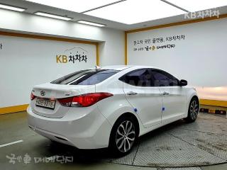KMHDG41DBEU866101 2014 HYUNDAI AVANTE MD ELANTRA M16 GDI 에비뉴-2