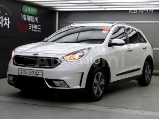 2018 KIA NIRO 1.6 PRESTIGE - 1