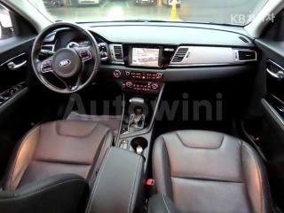 2018 KIA NIRO 1.6 PRESTIGE - 5