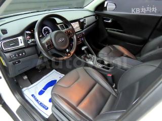 2018 KIA NIRO 1.6 PRESTIGE - 6