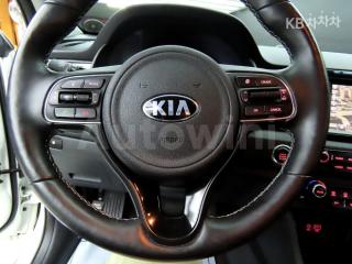 2018 KIA NIRO 1.6 PRESTIGE - 10