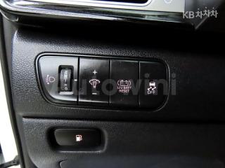 2018 KIA NIRO 1.6 PRESTIGE - 16