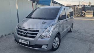 KMFWBX7KBHU887760 2017 HYUNDAI GRAND STAREX H-1 3 SEATS VAN CVX MORDERN-1