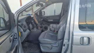 KMFWBX7KBHU887760 2017 HYUNDAI GRAND STAREX H-1 3 SEATS VAN CVX MORDERN-5