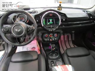 WMWXK5102KTN61075 2019 MINI COOPER CLUBMAN 2.0 COOPER D HIGH TRIM-4