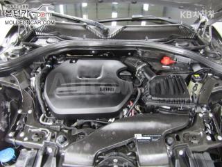 WMWXK5102KTN61075 2019 MINI COOPER CLUBMAN 2.0 COOPER D HIGH TRIM-5