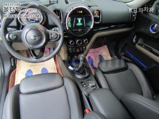 WMWYU9105K3K35504 2019 MINI COOPER COUNTRYMAN 1.5 COOPER HIGHTRIM-4
