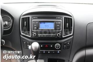 2017 HYUNDAI GRAND STAREX H-1 12 SEATS WAGON CVX SMART - 8