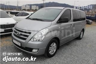 KMJWA37KBHU885175 2017 HYUNDAI GRAND STAREX H-1 12 SEATS WAGON CVX SMART-0