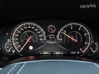 2017 BMW  5SERIES G30  520D M SPORT PLUS - 8