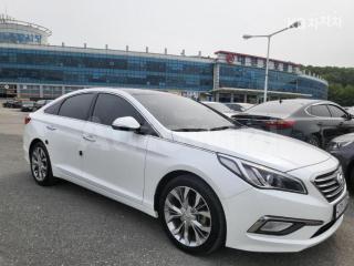 KMHE341CBGA241777 2016 HYUNDAI LF SONATA 2.0 SMART BASIC-1