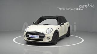 WMWXT3108F2B74272 2015 MINI COOPER 5DOORS D 1.5 미드트림-0