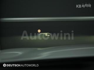 2018 BMW  5SERIES G30  520D LUXURY PLUS - 18