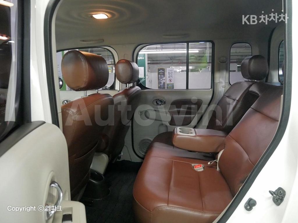 2013 NISSAN CUBE 1.8 S CVT - 11