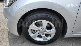2013 HYUNDAI AVANTE MD ELANTRA M16 GDI STYLE - 10