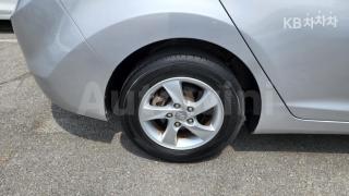 2013 HYUNDAI AVANTE MD ELANTRA M16 GDI STYLE - 13