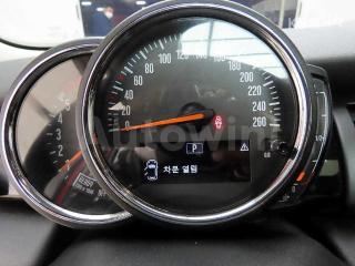 2018 MINI COOPER 5DOORS D 1.5 - 8