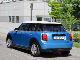 WMWXU1105K2H34308 2019 MINI COOPER 1.5 BASIC-3