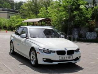 WBA3B1101DF939265 2013 BMW 3 SERIES 320I SEDAN F30(13~)-1