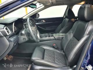 2019 NISSAN MAXIMA 3.5 플라티늄 - 9