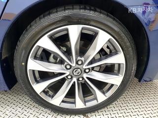 2019 NISSAN MAXIMA 3.5 플라티늄 - 17