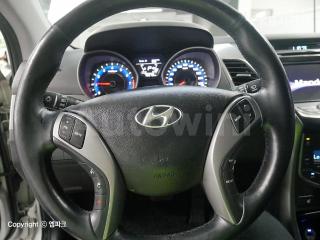 2015 HYUNDAI  AVANTE ELANTRA 1.6 GDI SMART BASIC - 7